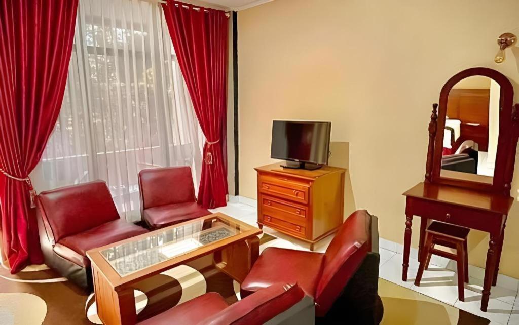 Hotel Benteng Bukittinggi Exterior photo