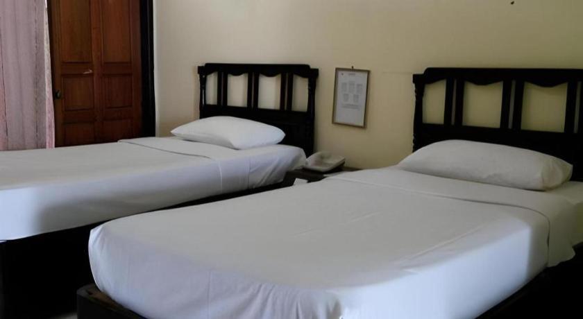 Hotel Benteng Bukittinggi Exterior photo