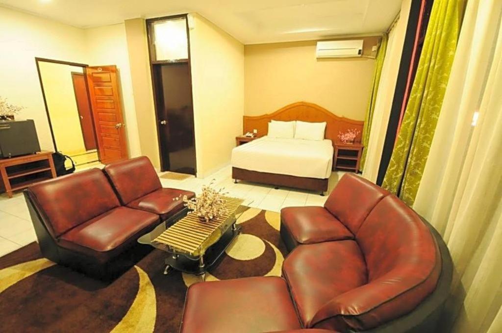 Hotel Benteng Bukittinggi Exterior photo