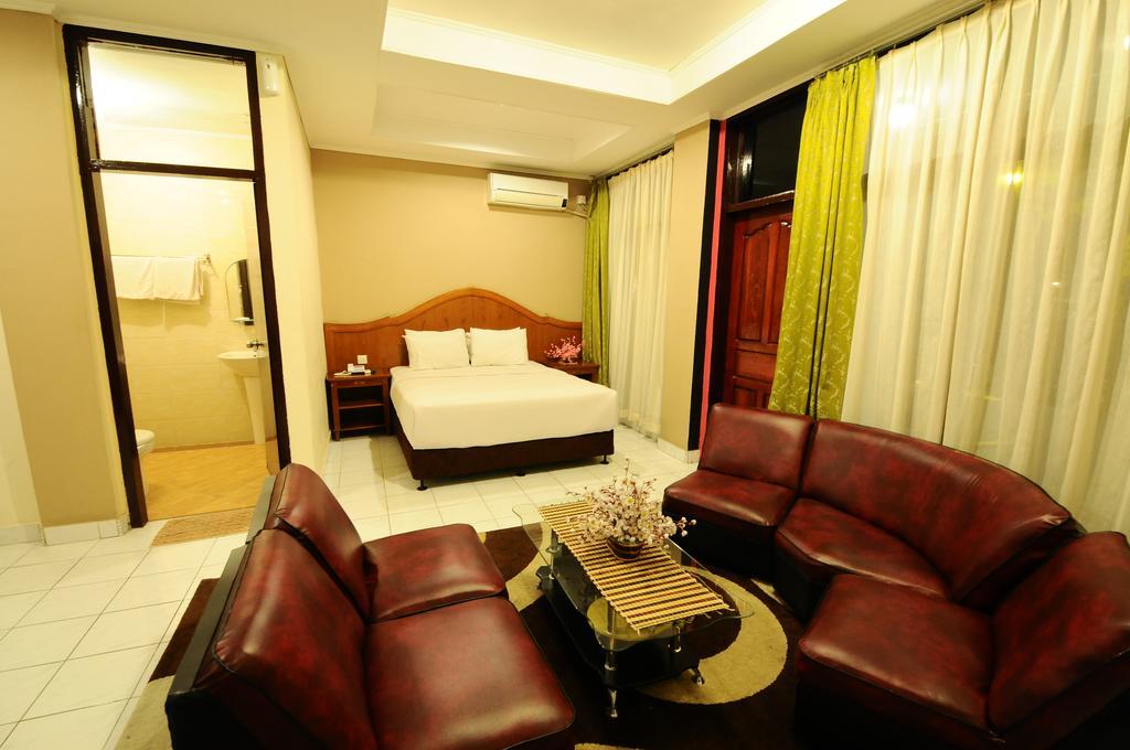 Hotel Benteng Bukittinggi Exterior photo